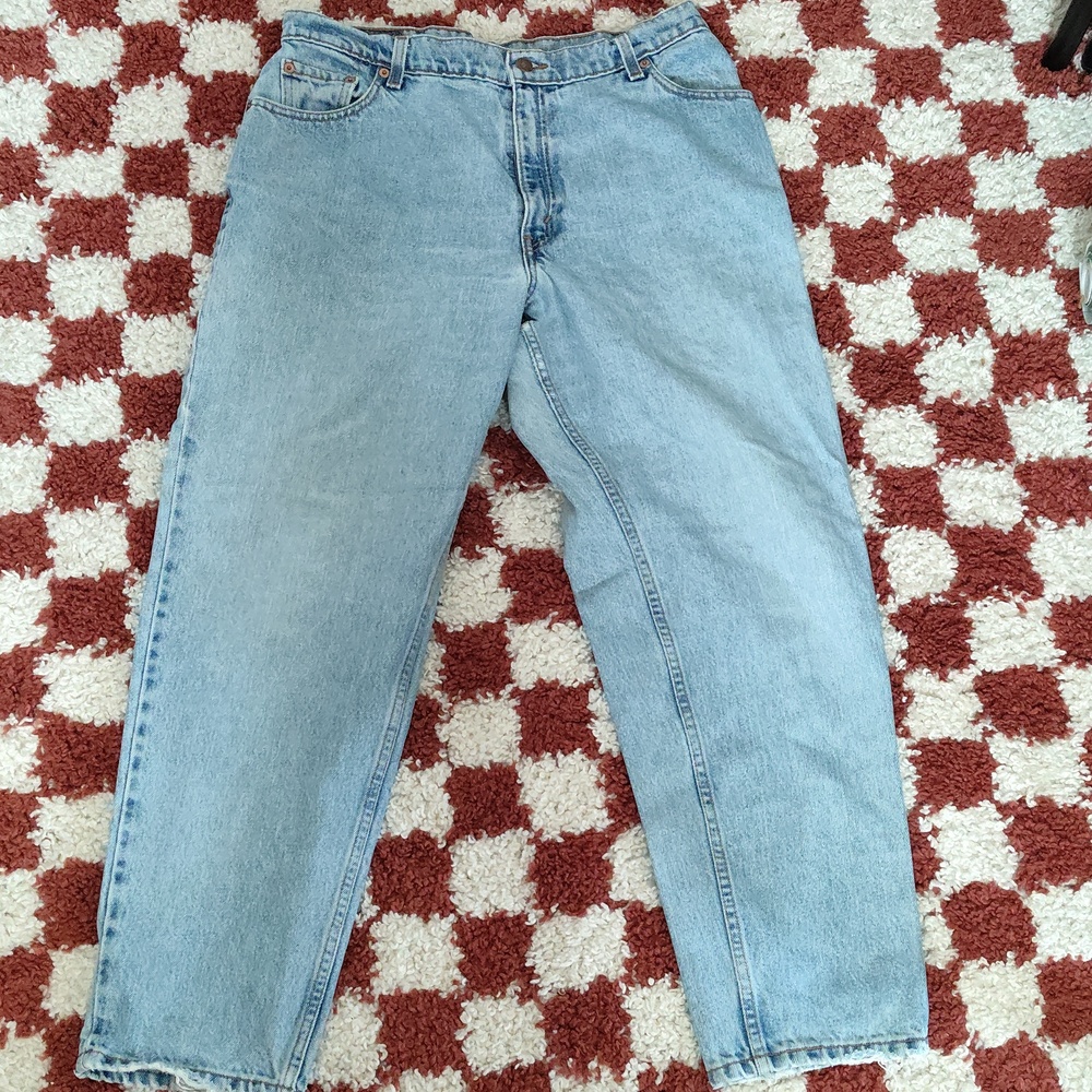Levi's 550 Relaxed Fit Tapered Leg Size 16 reg S